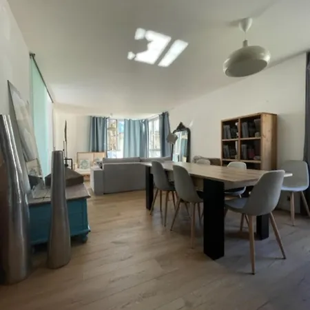 Daisy Furnished Flat